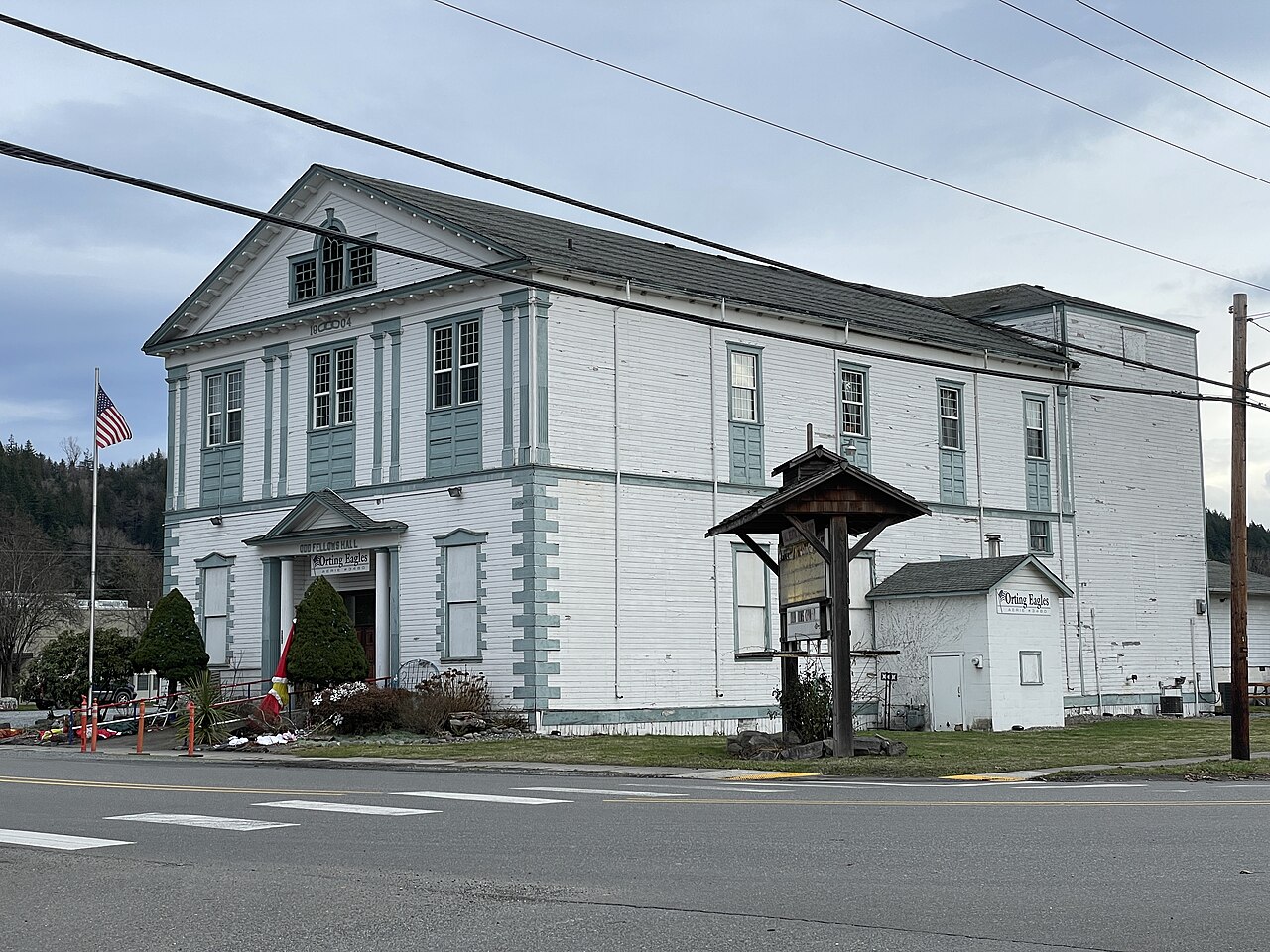 美國華盛頓州 Orting 市 Fraternal Order of Eagles 兄弟會館，2023 年