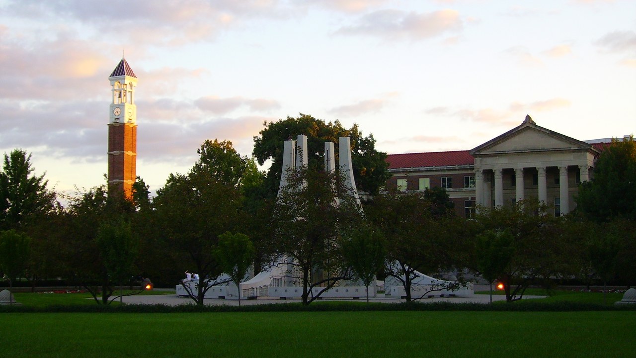 程式設計課 vs AI：Purdue CS240 事件始末與複雜性